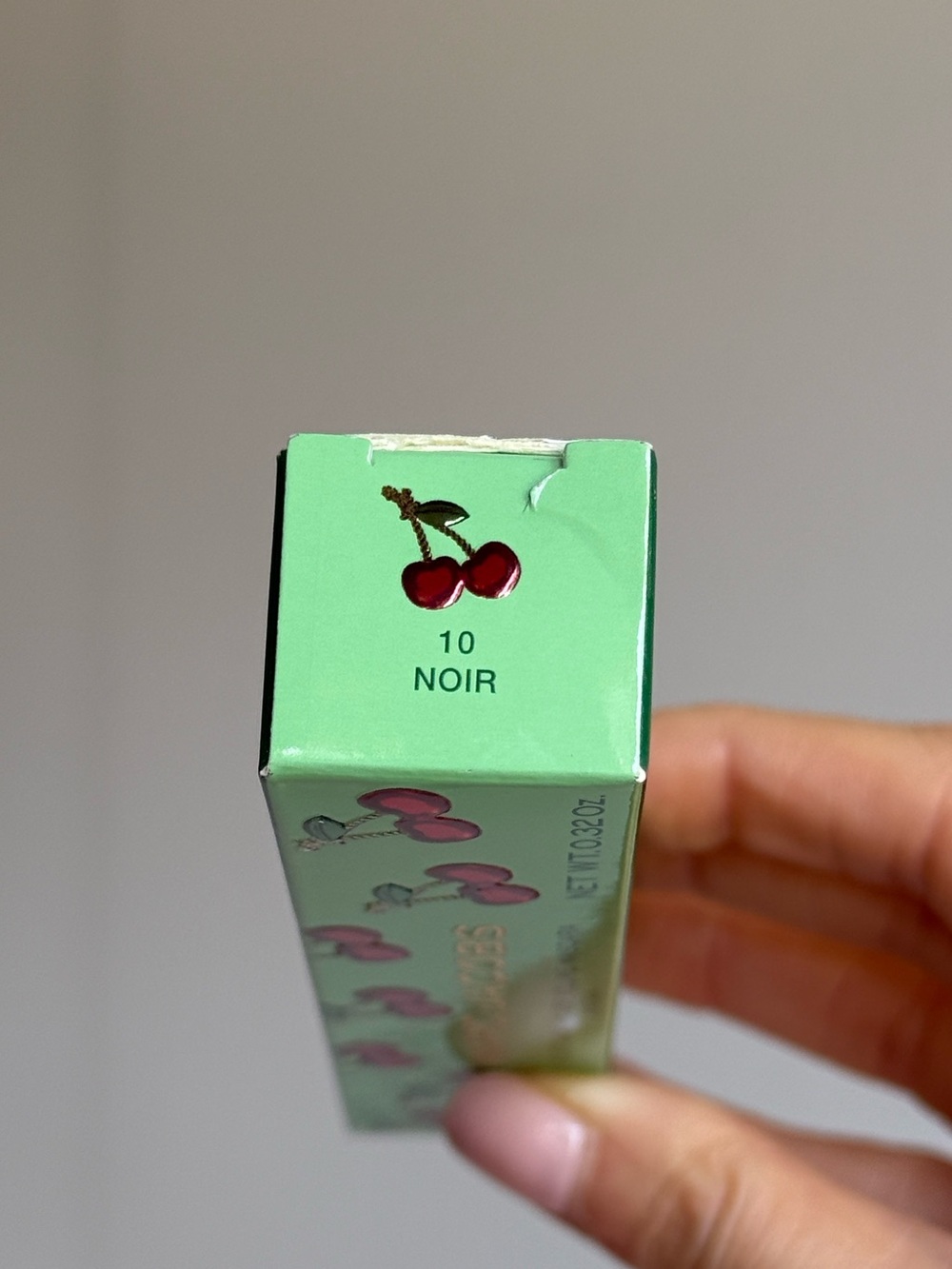 Marc Jacobs Beauty Velvet Noir Mascara "10 Noir" Cherry Edition - Picture 2 of 3